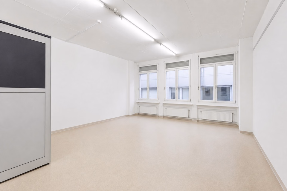 Espace pour vos idées - surface commerciale polyvalente à Zürich Altstetten, Bernerstrasse Nord, 8064 Zürich, Zurich, CH
