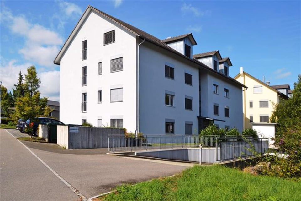 Posto auto per il tuo veicolo!, Fliederweg 15, 17/19, 21, UNG, 5035 Unterentfelden, Aargau, CH