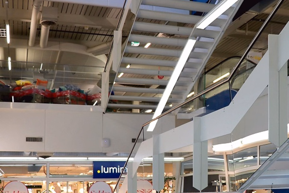 Ampia superficie commerciale – luminosità e visibilità eccezionali, Chemin du Marais, 1032 Romanel-s-Lausanne, Vaud, CH