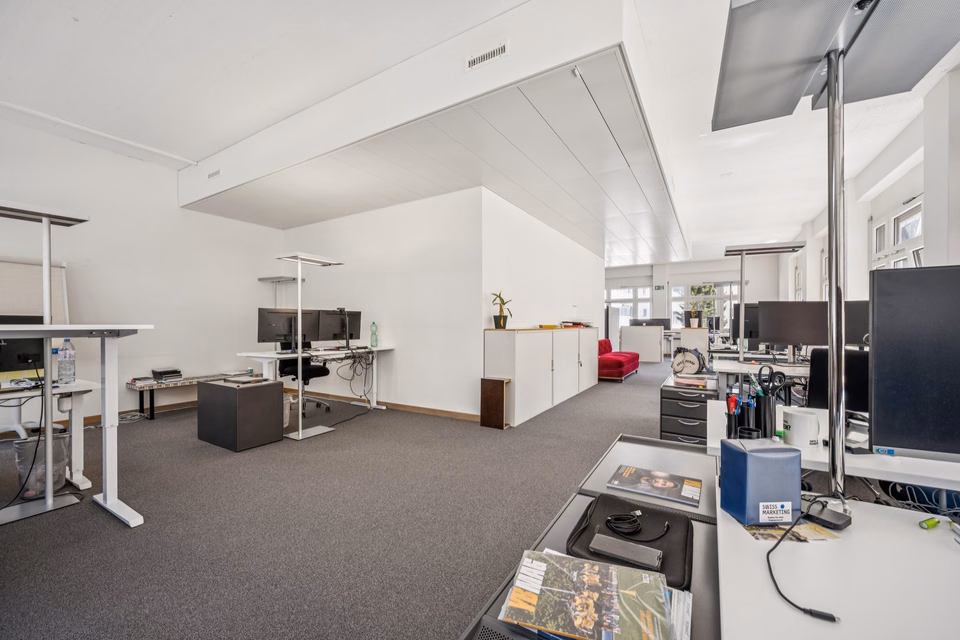 Bureaux à emplacement privilégié près de la gare d'Oerlikon – au Züri11, Nansenstrasse, 8050 Zürich, Zurich, CH