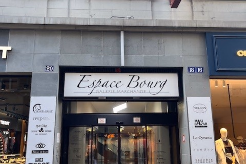Dépôt à louer en centre-ville, Rue de Bourg 16 -, 1003 Lausanne, Vaud, CH