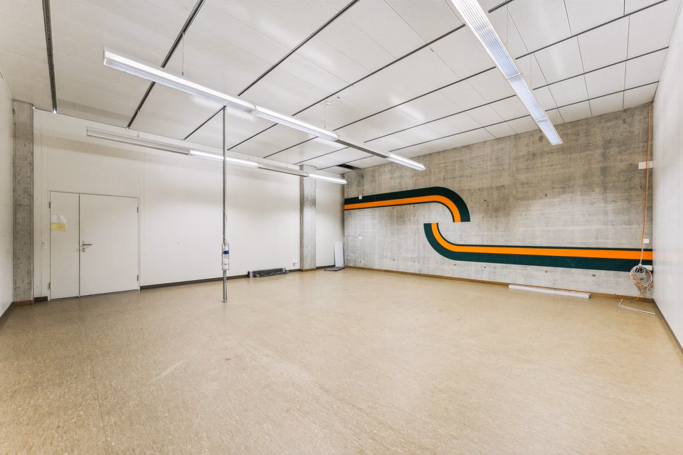 Your new company location right on the Aare!, Aareckstr., 3800 Interlaken, Bern, CH