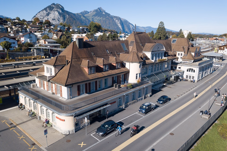 Lagerraum direkt am Bahnhof Spiez, Bahnhofstr., 3700 Spiez, Bern, CH