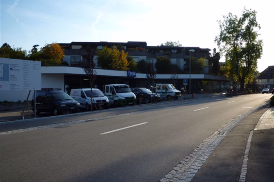 *Promozione* - Abbiamo spazio per la tua auto - Vicino alla stazione e al centro!, Bahnhofstr. 29/31, Tiefgarage, 4900 Langenthal, Bern, CH