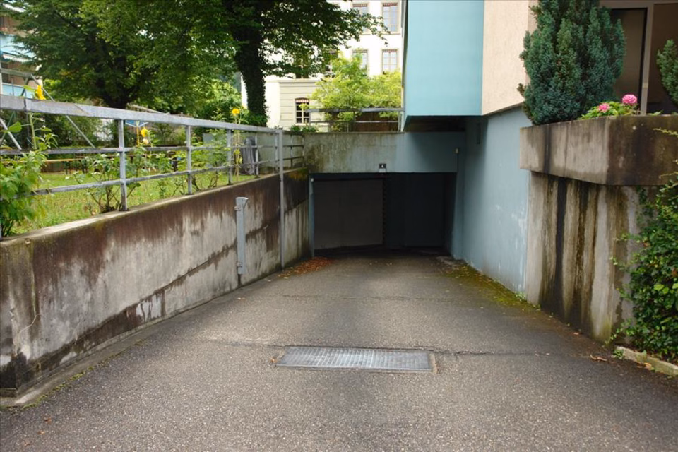 Ein Dach für Ihr Motorrad, Polieregasse 4, Einstellhalle, 3400 Burgdorf, Bern, CH