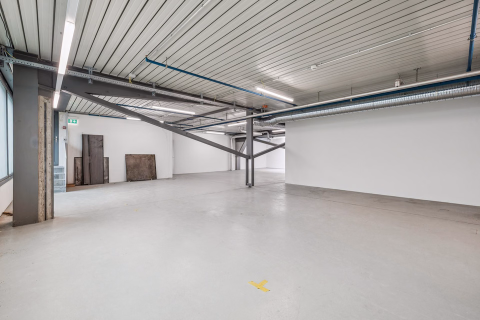 164 m² superficie di magazzino in posizione centrale - vicino alla stazione Basel SBB, Peter - Merian - Str. Archive, 4052 Basel, Basel-City, CH