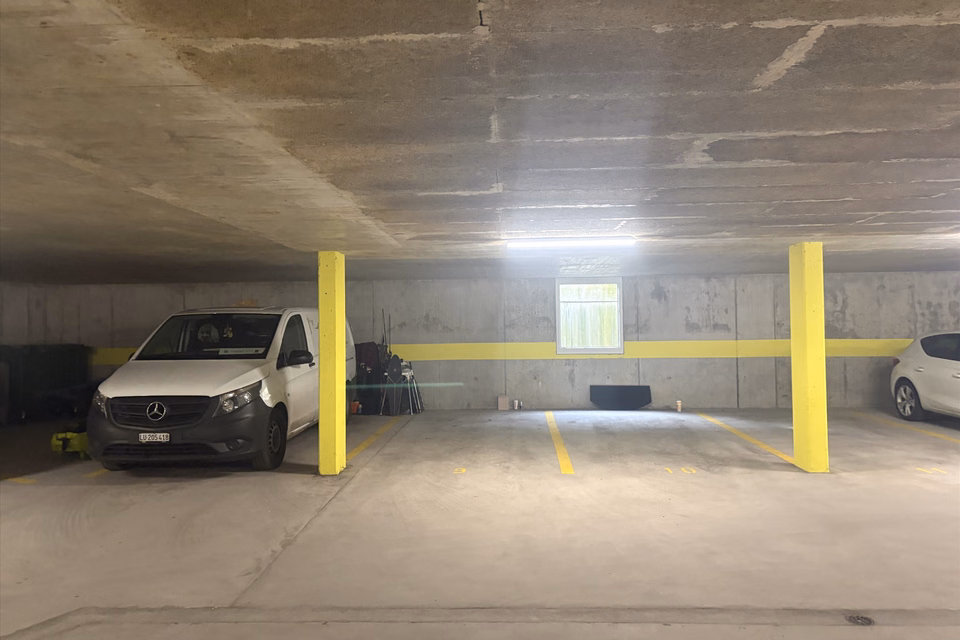 Cercate un posto auto? Disponibile da subito!, Hauptstrasse 48, EH, 4552 Derendingen, Solothurn, CH
