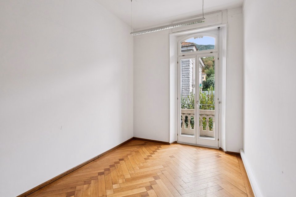 Ufficio in posizione centrale a Bellinzona, Viale Stazione, 6500 Bellinzona, Ticino, CH
