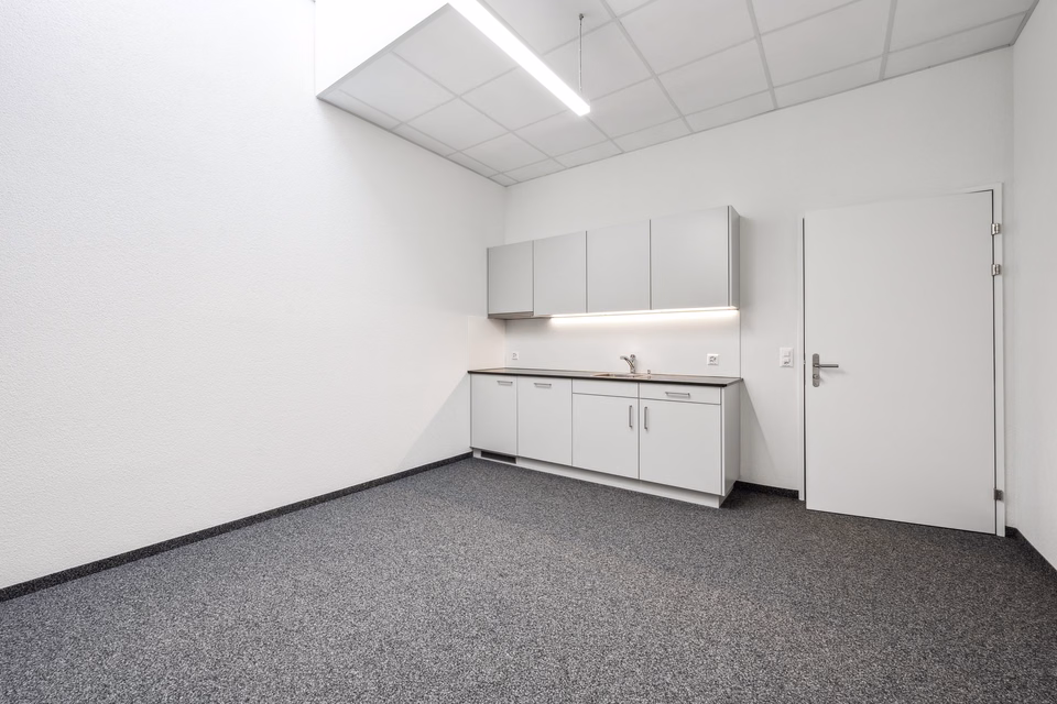 Looking for a small office? Perfect for a start-up!, Suhrenmattstr., 5035 Unterentfelden, Aargau, CH