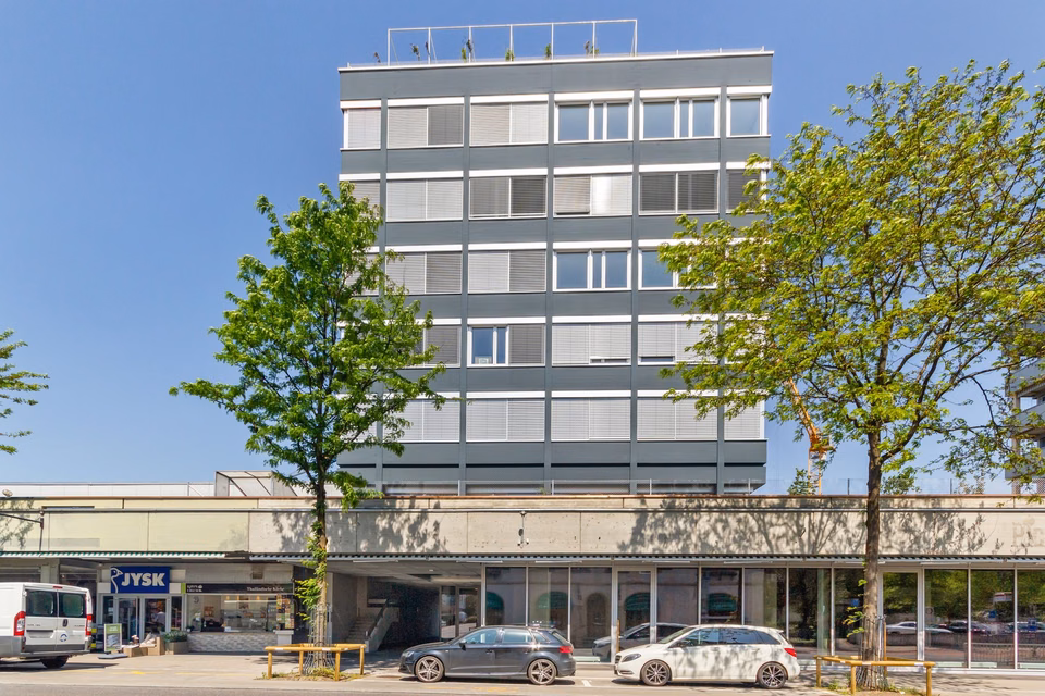 Ampio magazzino, Bahnhofstr., 8500 Frauenfeld, Thurgau, CH