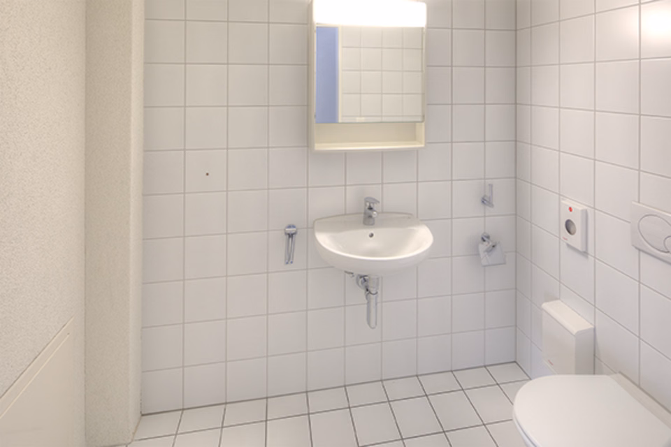 Notre surface commerciale / de bureau vous attend !, Hauptstr., 5032 Aarau Rohr, Aargau, CH
