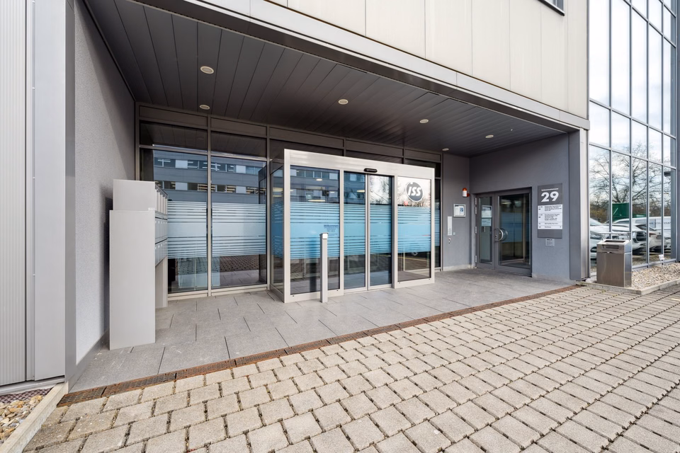 Bright and modern office space for rent in Unterentfelden, Suhrenmattstr., 5035 Unterentfelden, Aargau, CH