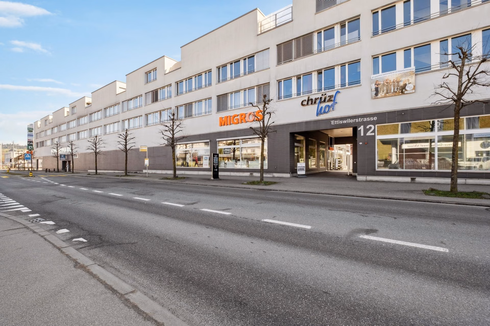 Surface flexible pour cabinets et activités de services (55m² à 124m²), Ettiswilerstrasse, 6130 Willisau, LU, CH