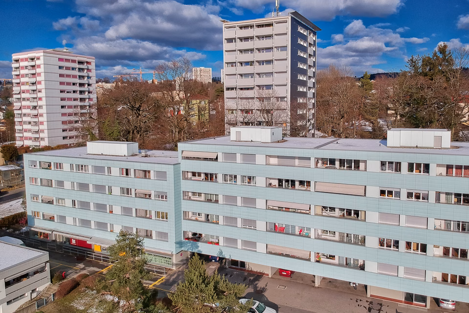 Posti auto interni in affitto vicino al quartiere di Chailly, Ch. du Devin, 1012 Lausanne, Vaud, CH