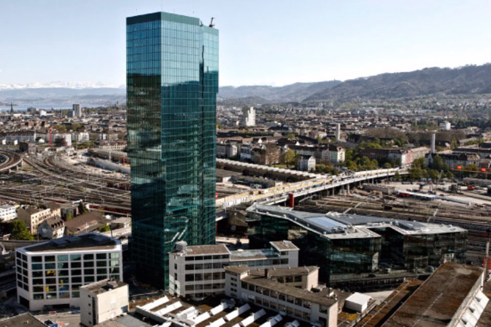 *Promozione estiva* Posti auto direttamente presso il Prime Tower, Zahnradstr. 22/24, Parkplätze, 8005 Zürich, Zurich, CH