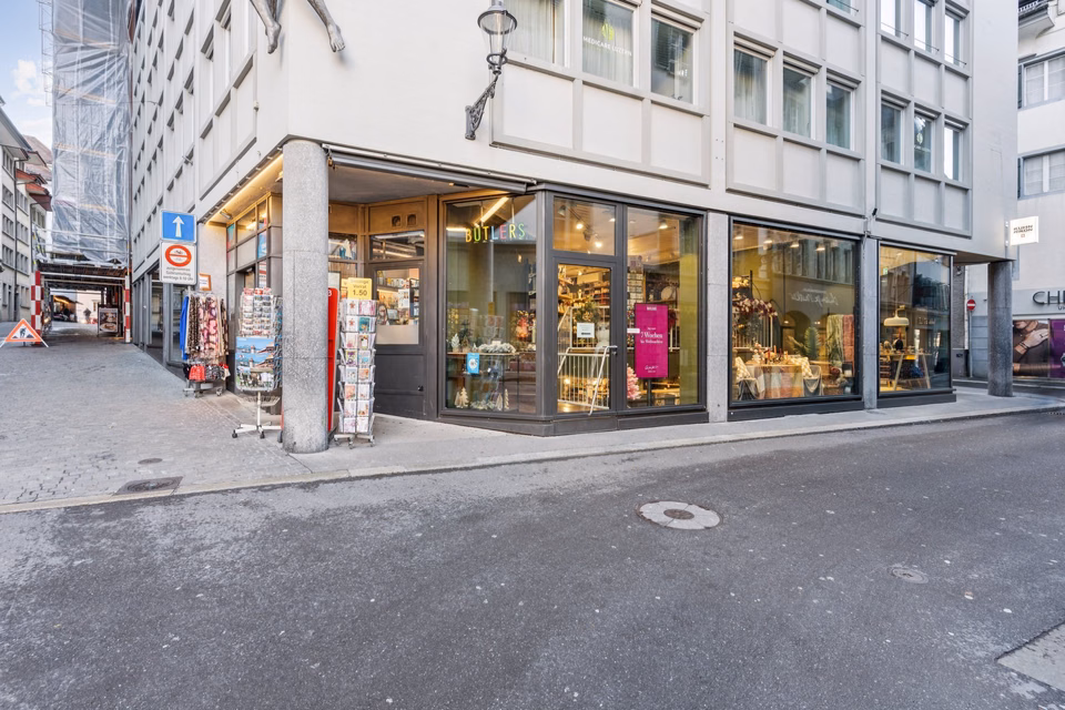 Représentatif et élégant : surface commerciale en emplacement de premier ordre, Weinmarkt, 6004 Luzern, LU, CH
