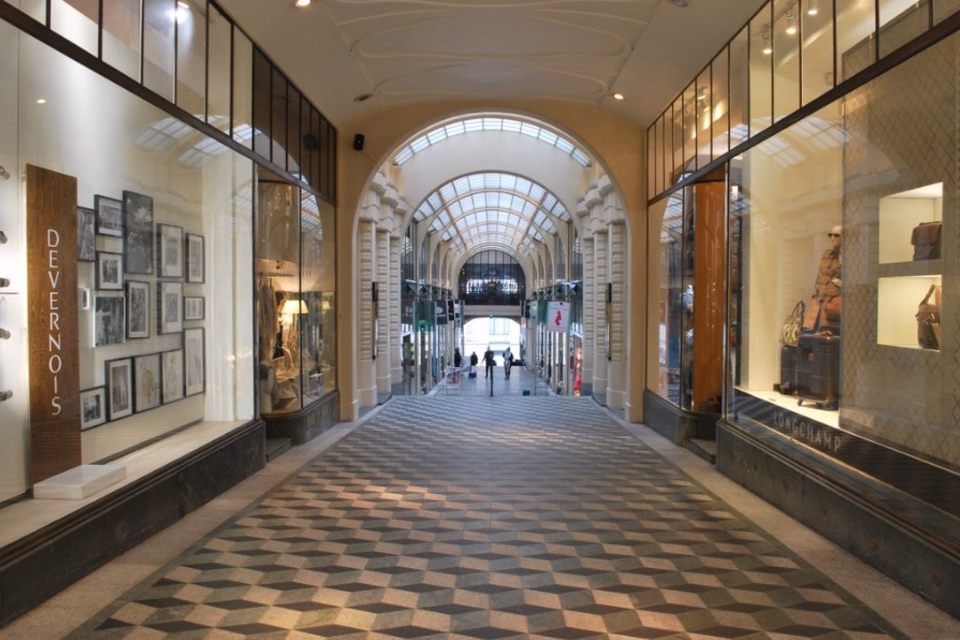 Schöne Arkade in der Galerie St-François, Galerie St - François, 1003 Lausanne, Vaud, CH