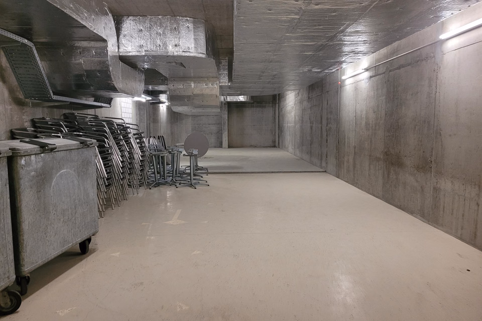 Surfaces de stockage à un emplacement central, Weltpoststr. Ost / Lager, 3015 Bern, Bern, CH