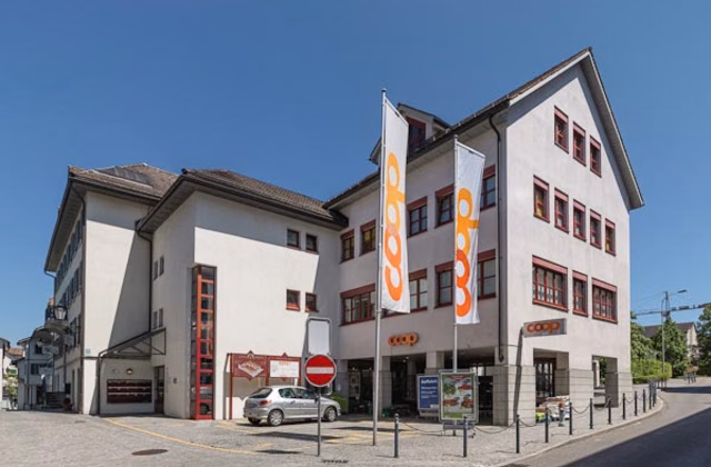Superficie ufficio nel cuore di Horgen