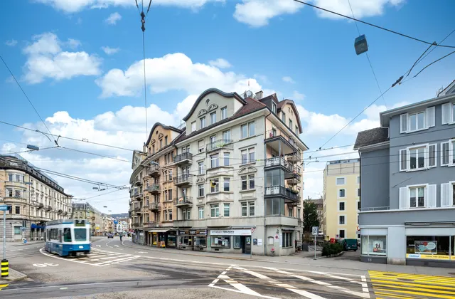Magazzino recentemente ristrutturato in ottima posizione da affittare!