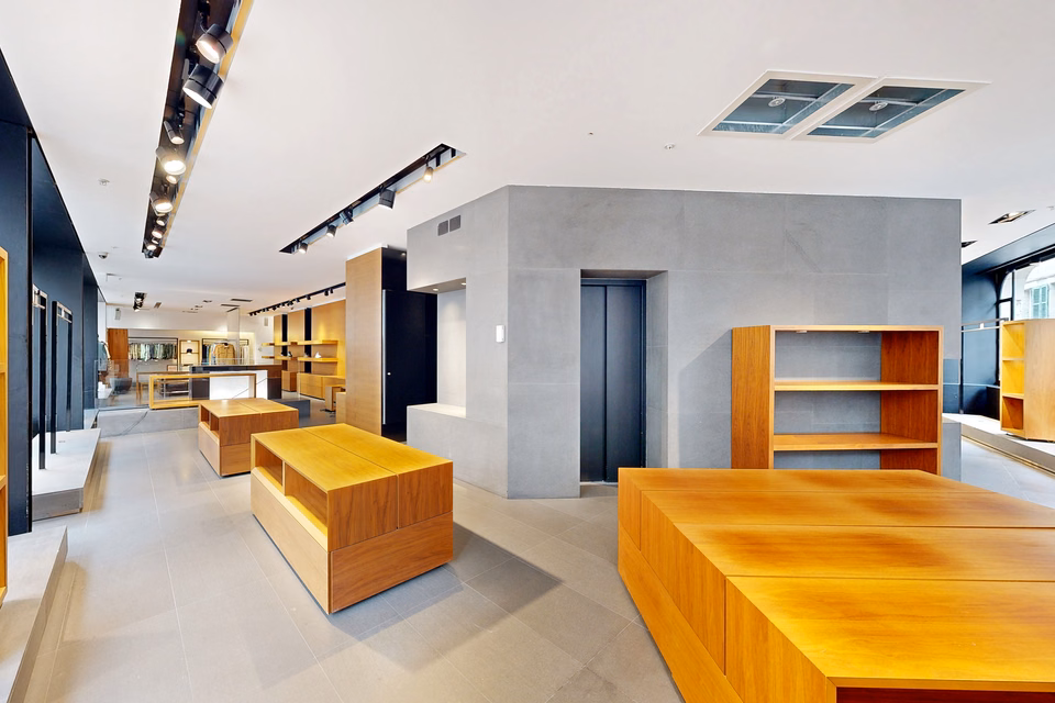 Retail unit for rent in the hyper-centre of Lausanne, Rue de Bourg, Rue du Lion d'Or, 1003 Lausanne, Vaud, CH