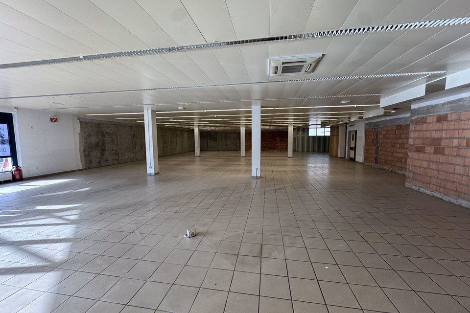 Ma nouvelle surface de vente au coeur de Courroux, Rue du 23 Juin, 2822 Courroux, Jura, CH