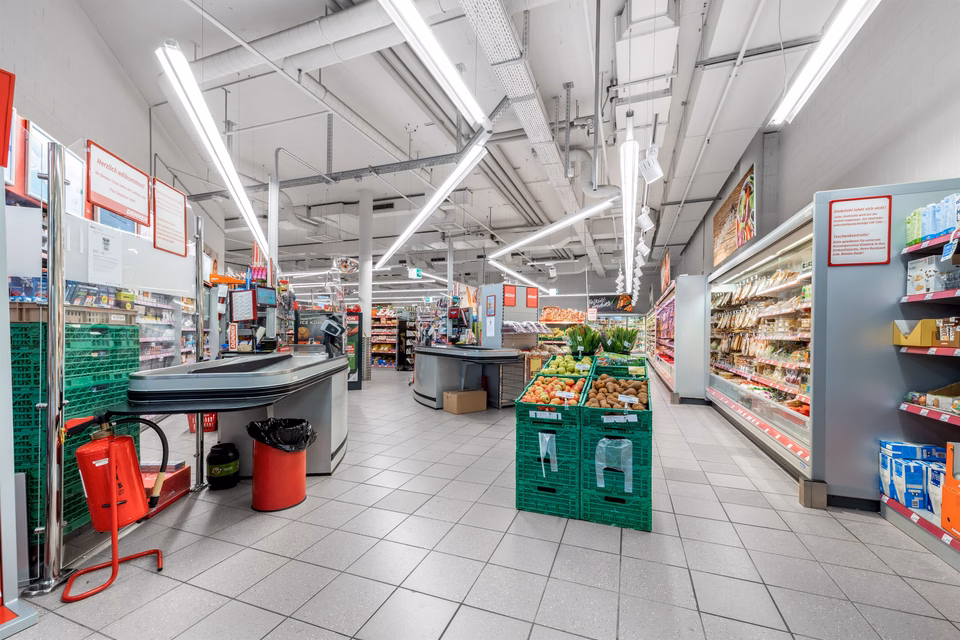 Flexible commercial space in Thurgipark - ideal for your service offering, Zürcherstrasse, 8500 Frauenfeld, Thurgau, CH