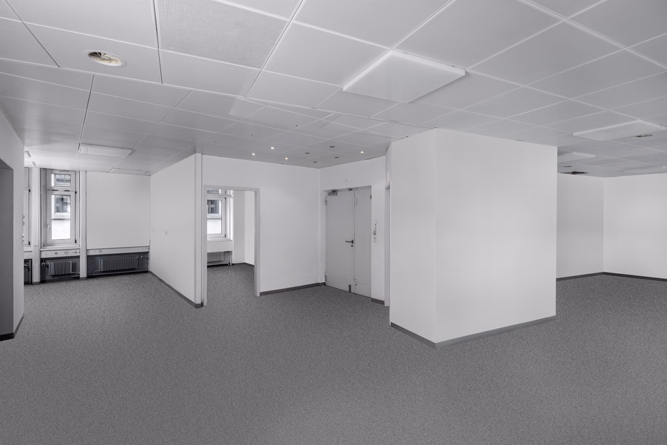 Votre bureau à la Place Rouge !, Schreinerstrasse, 9000 St. Gallen, St. Gallen, CH