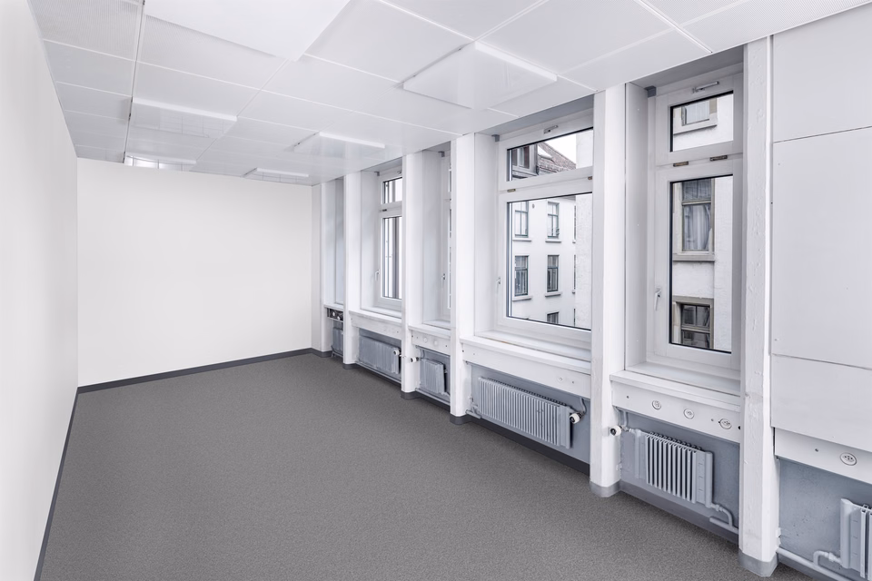 Votre bureau à la Place Rouge !, Schreinerstrasse, 9000 St. Gallen, St. Gallen, CH