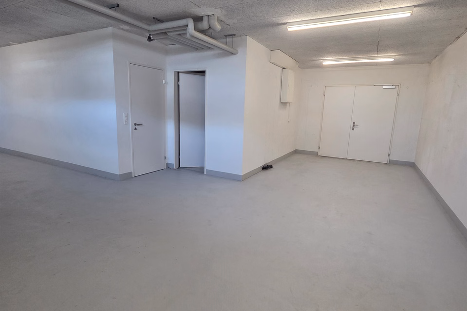 Più spazio per la Sua libertà!, Hochstrasse, 8330 Pfäffikon ZH, Zurich, CH