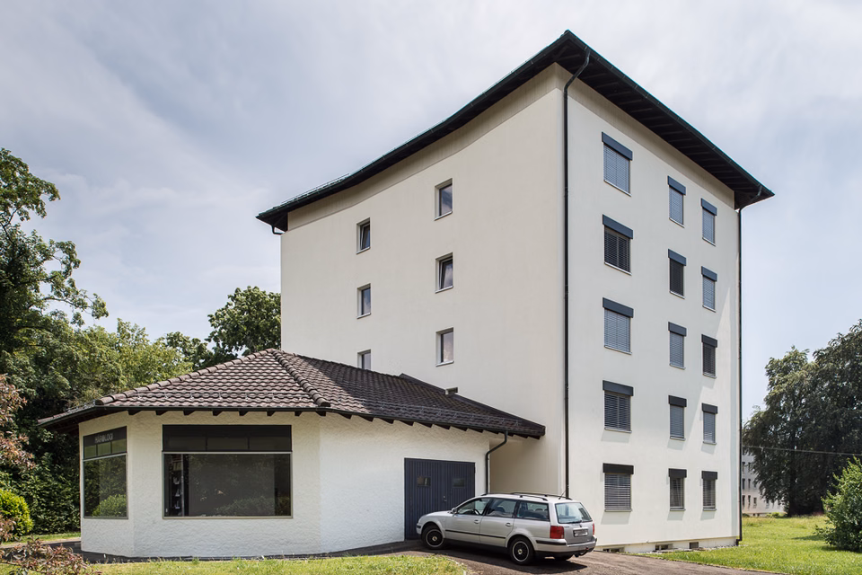 Senza canone per i primi 2 mesi - Ampio locale commerciale, Weinsteig, 8200 Schaffhausen, Schaffhausen, CH