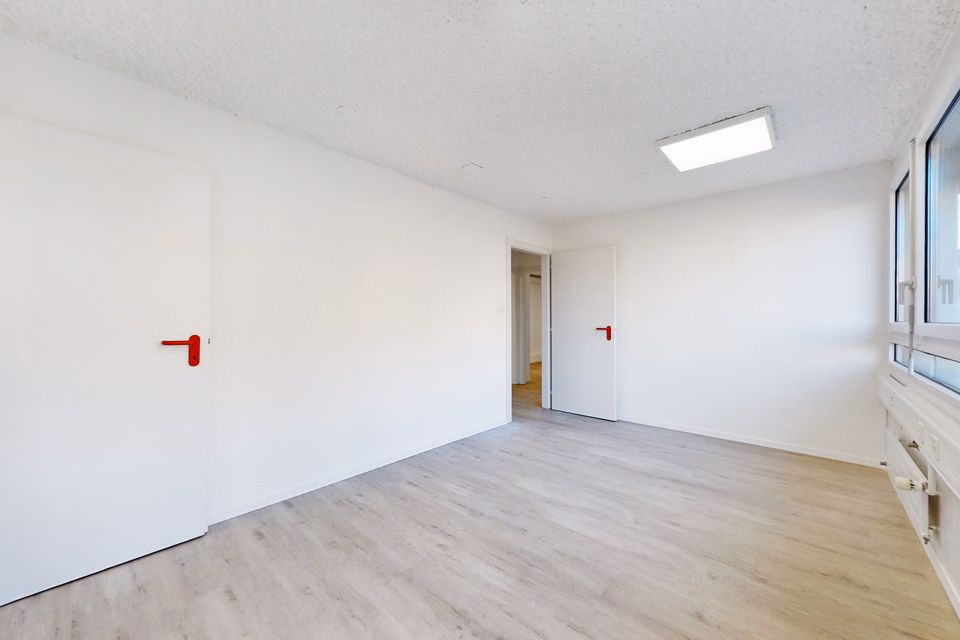 Functional, bright offices in immediate proximity to the train station, Rue de la Gare, 1260 Nyon, Vaud, CH