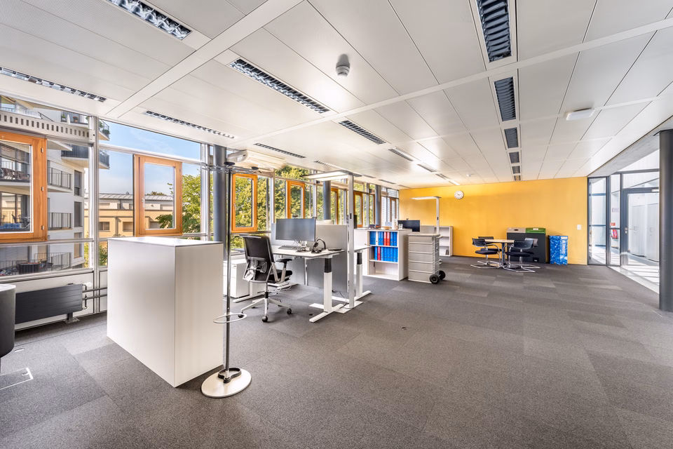 Spazio ufficio rappresentativo in posizione centrale a Wohlen, Zentralstrasse, 5610 Wohlen AG, Aargau, CH