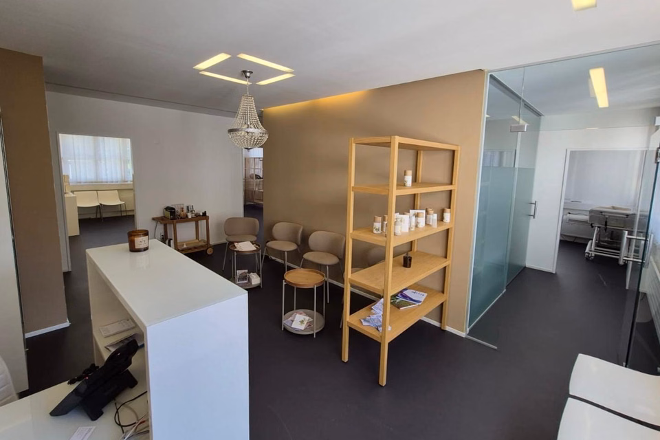 Spazio commerciale nel cuore di Horgen, Zugerstrasse, 8810 Horgen, Zurich, CH