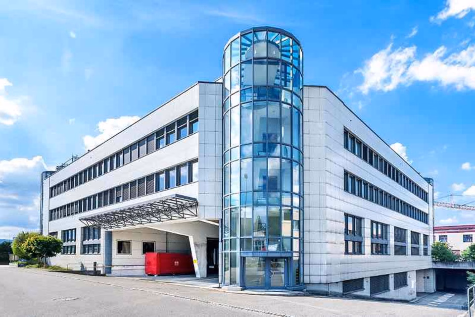 Surface de bureaux et d'activités - Immeuble commercial GO! à Oberentfelden - 130 m2, Industriestr., 5036 Oberentfelden, Aargau, CH