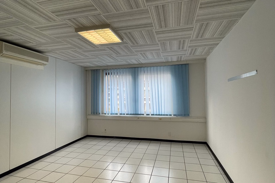 IL TUO LOCALE COMMERCIALE A RIVERA, Via Cantonale, 6802 Rivera, Ticino, CH