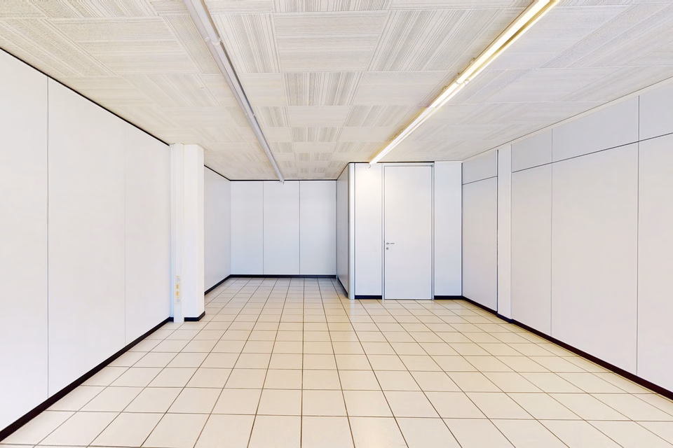 Ufficio di 37 m² – Compatto, funzionale, strategico, Via Cantonale, 6802 Rivera, Ticino, CH