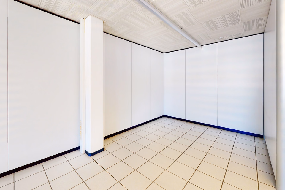 Ufficio di 37 m² – Compatto, funzionale, strategico, Via Cantonale, 6802 Rivera, Ticino, CH