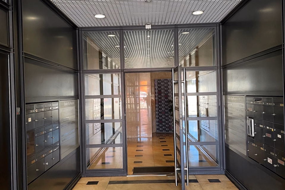 COMODI UFFICI IDEALI PER IL TUO BUSINESS, Via S. Franscini, 6850 Mendrisio, Ticino, CH