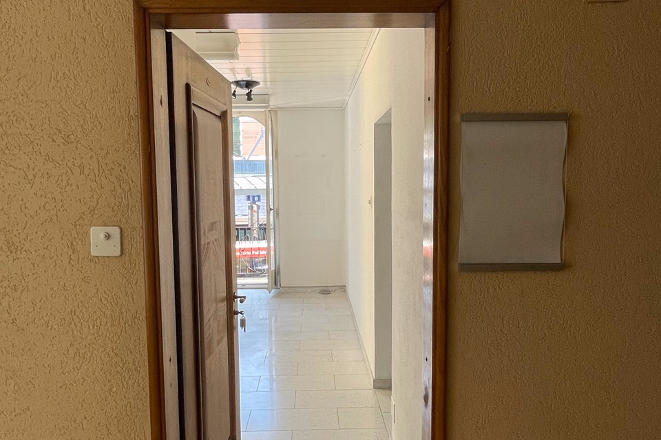 VOTRE LOCAL COMMERCIAL EN PLEIN CENTRE À BELLINZONA, Viale Stazione, 6500 Bellinzona, Ticino, CH