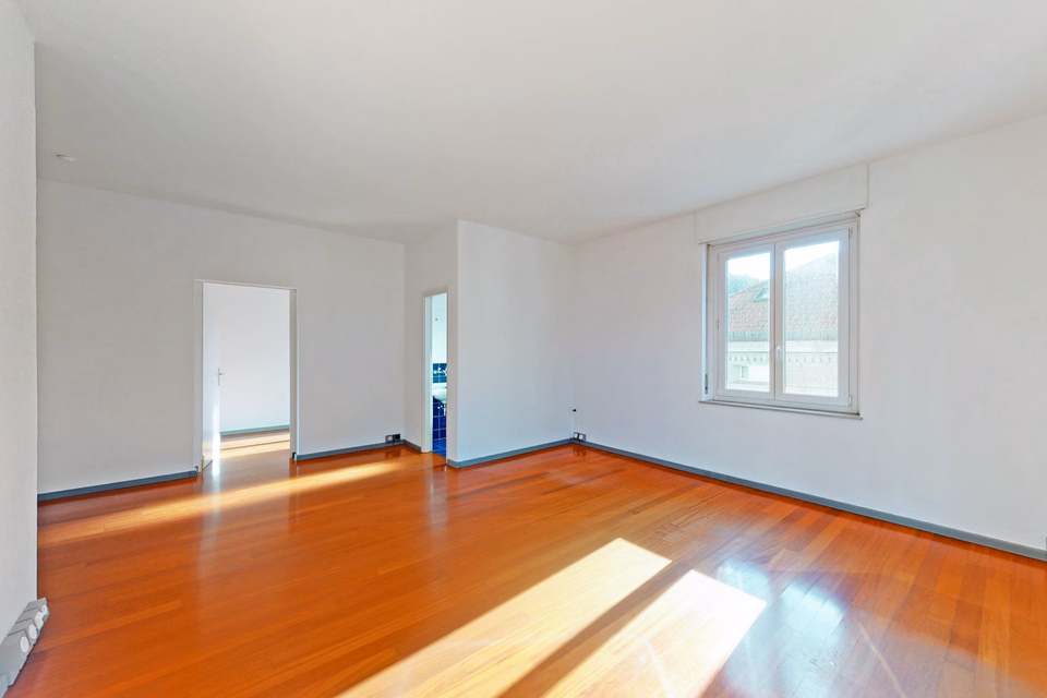 Willkommen in Ihrem neuen Arbeitsumfeld im Herzen von Bellinzona!, Viale Stazione, 6500 Bellinzona, Ticino, CH