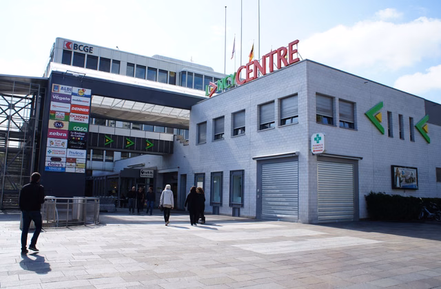 450 m² Fläche im Einkaufszentrum Lancy Centre