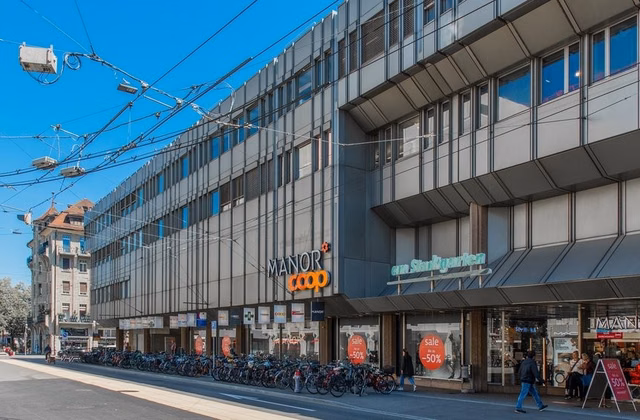 Tutto sotto lo stesso tetto nel centro commerciale "Am Stadtgarten" (a tempo determinato)