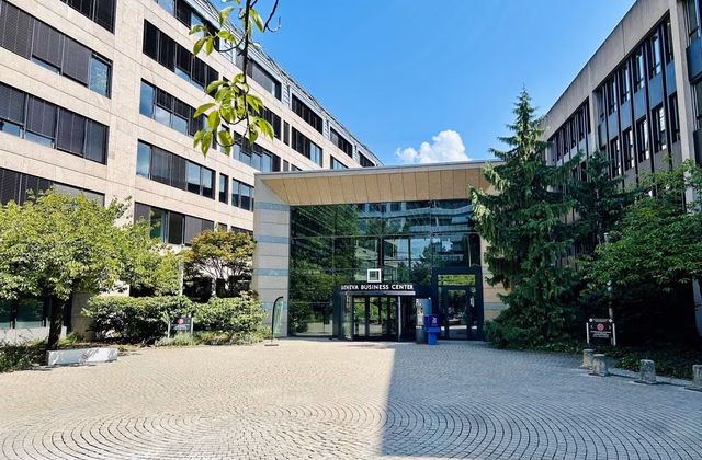 Bureau 138m2 - Av. des Morgines - Petit-Lancy