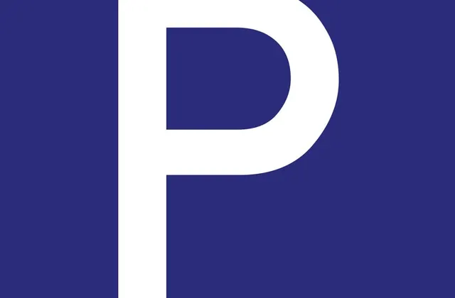 Vous cherchez encore une place de parking bon marché au Coop ?