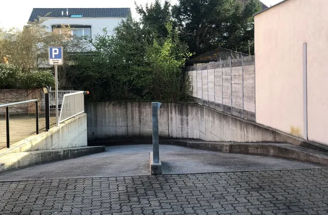 Posto auto in posizione centrale