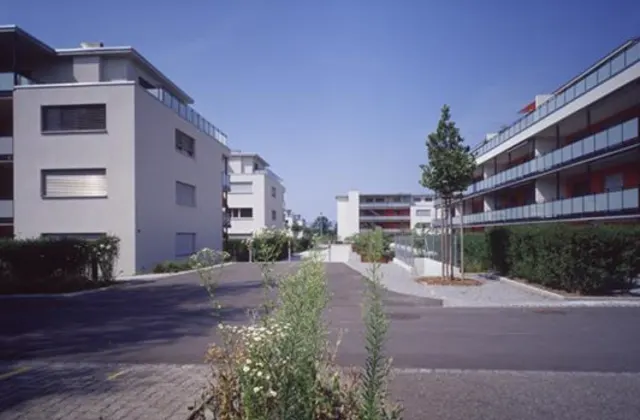Motorradhallenplatz frei