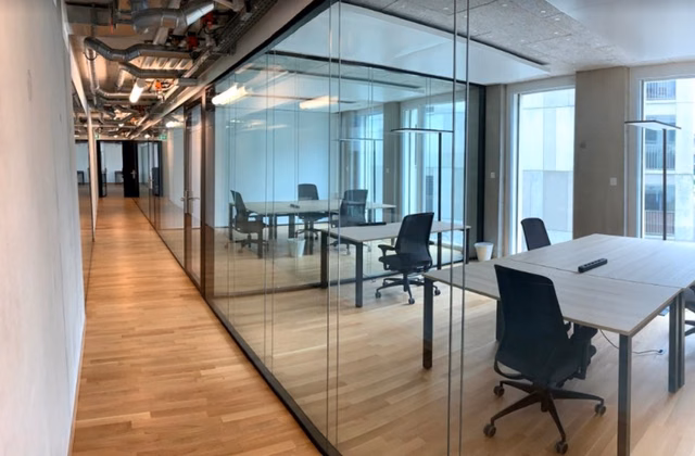 Ufficio di 305 m² in affitto a Morges!