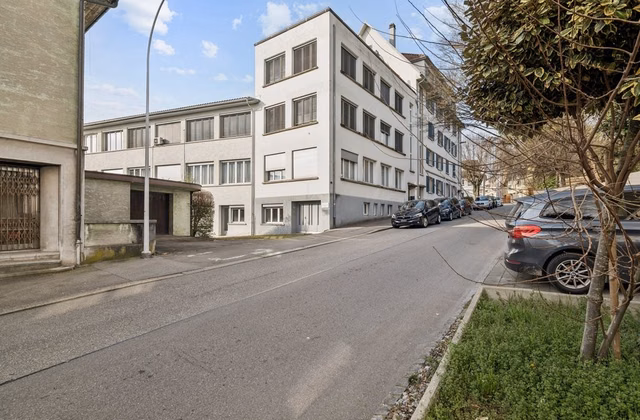 Locaux de bureaux et commerciaux attractifs à Grenchen !