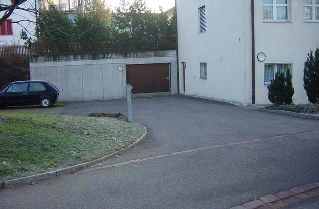 Posto auto in Steinackerstrasse 25